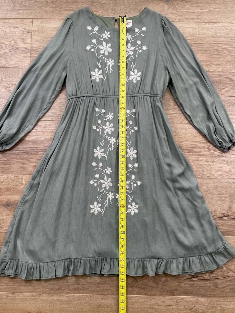Hayden Los Angeles Embroidered Midi Dress 1XL Sage Green Boho Pockets - Picture 3 of 11